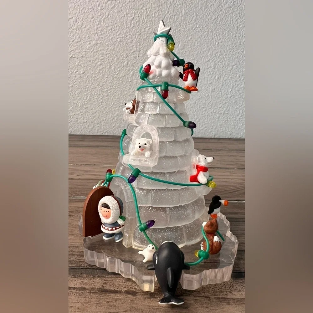 Hallmark 2004 “Winterfest” Frosty Friends Anniversary Edition Christmas Ornament